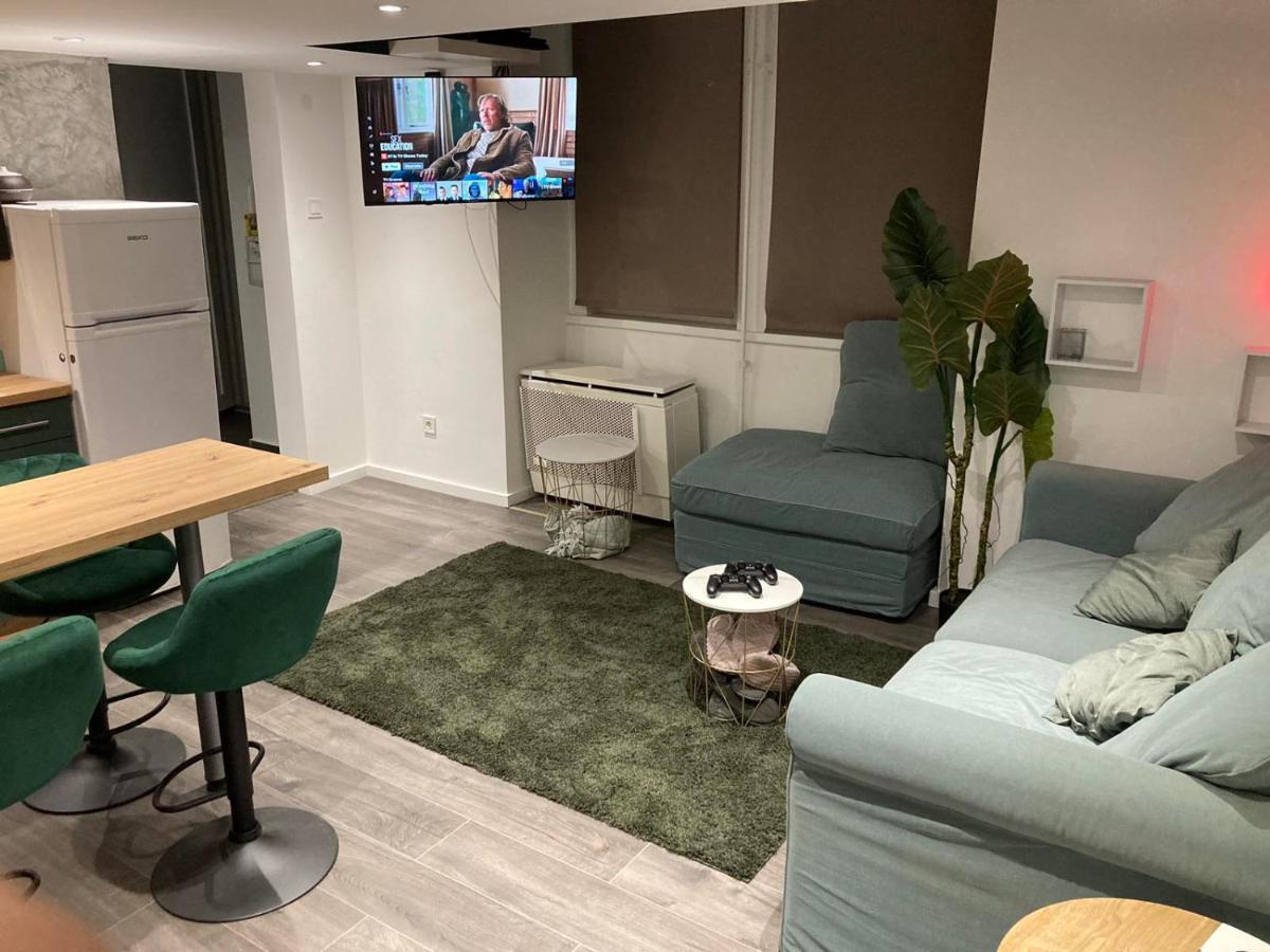 Full Equipment Designed Apartment In The Heart Of Budapest For 4 People 外观 照片