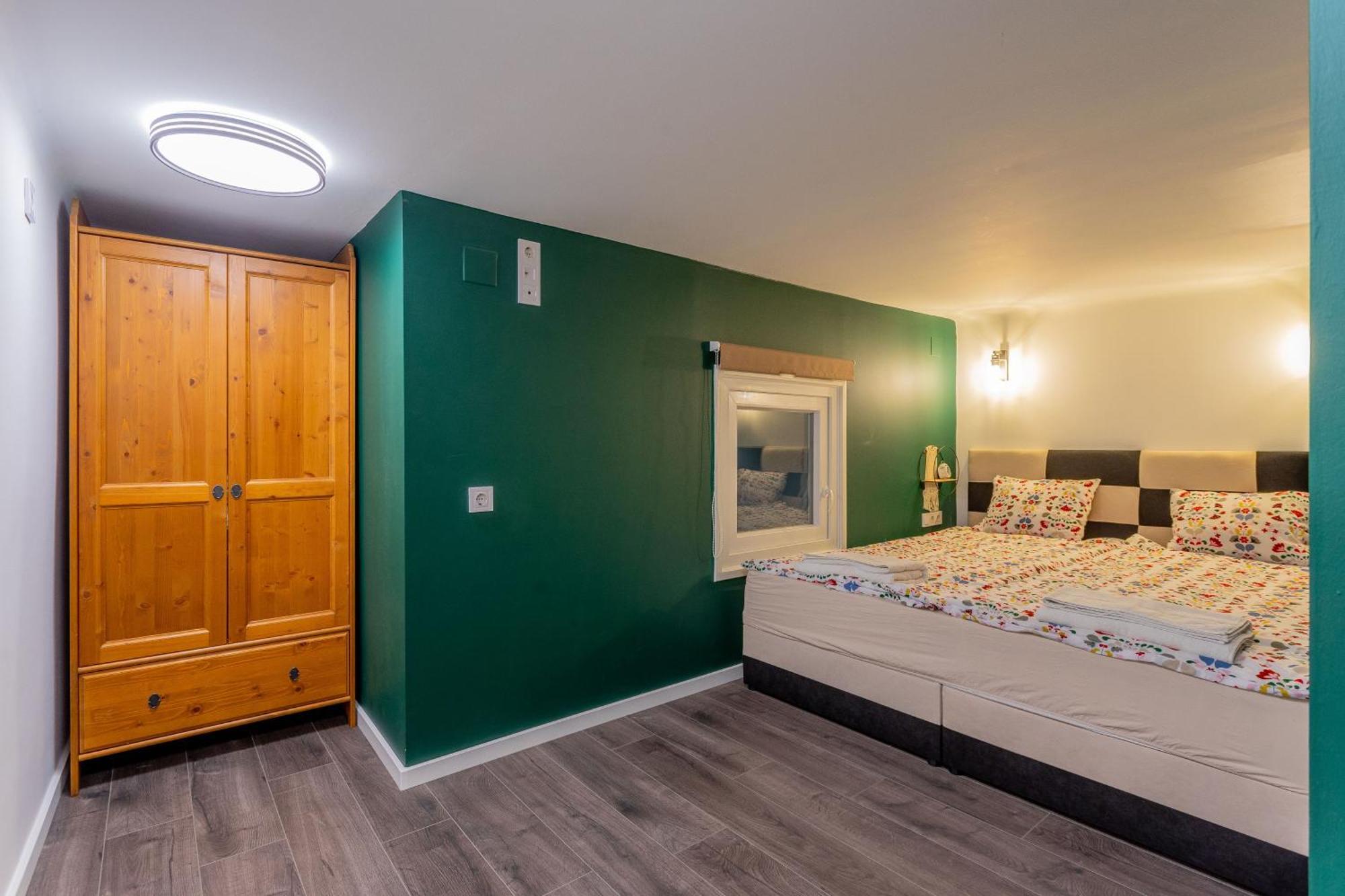 Full Equipment Designed Apartment In The Heart Of Budapest For 4 People 外观 照片