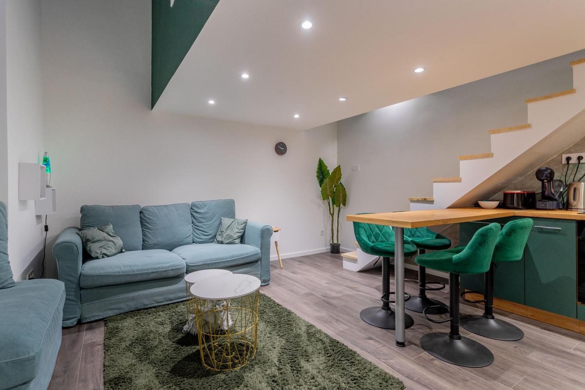 Full Equipment Designed Apartment In The Heart Of Budapest For 4 People 外观 照片