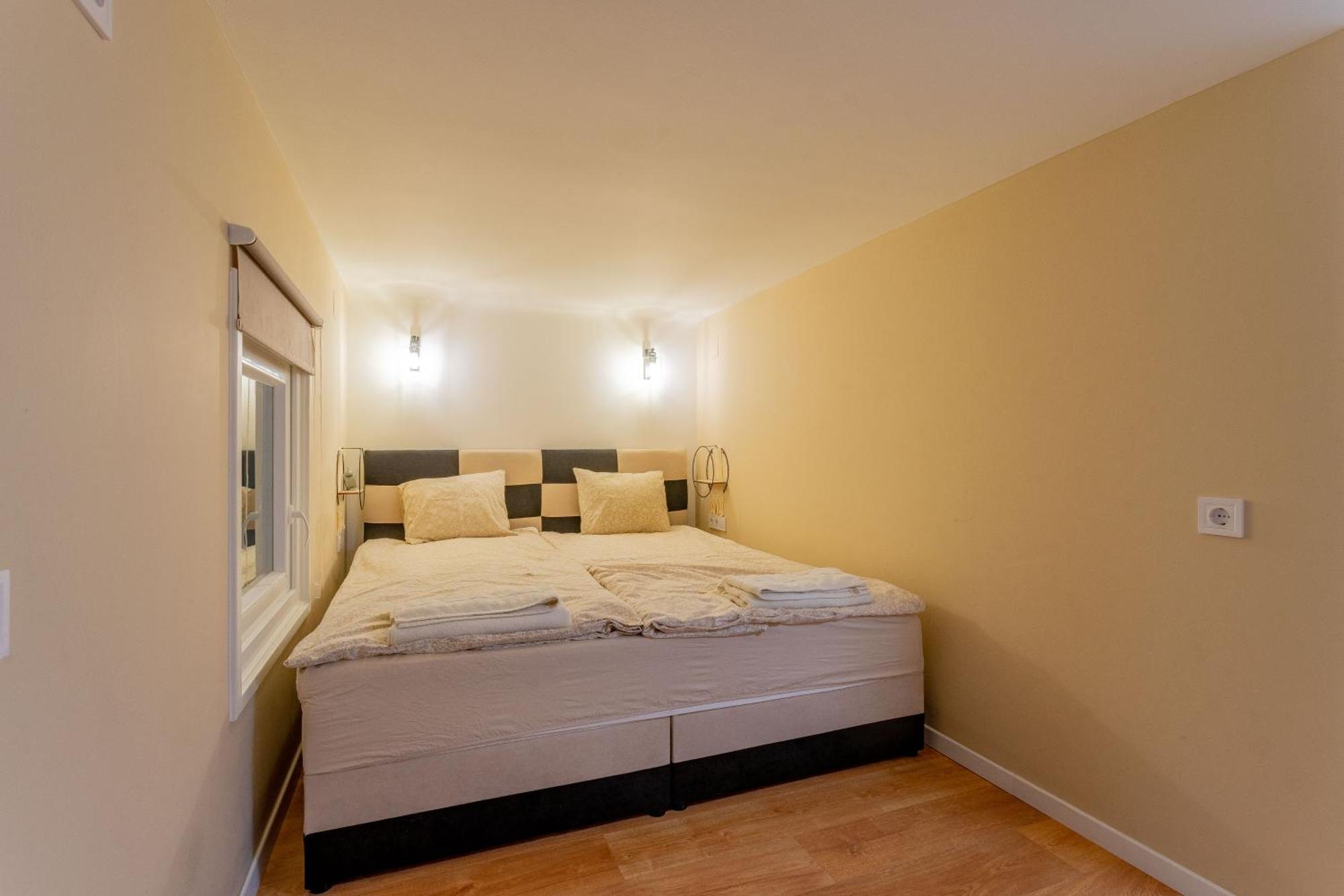 Full Equipment Designed Apartment In The Heart Of Budapest For 4 People 外观 照片